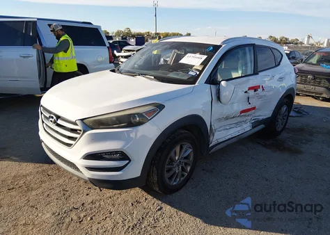 2017 Hyundai Tucson Se Plus z USA, uszkodzony, nr VIN KM8J3CA42HU529190